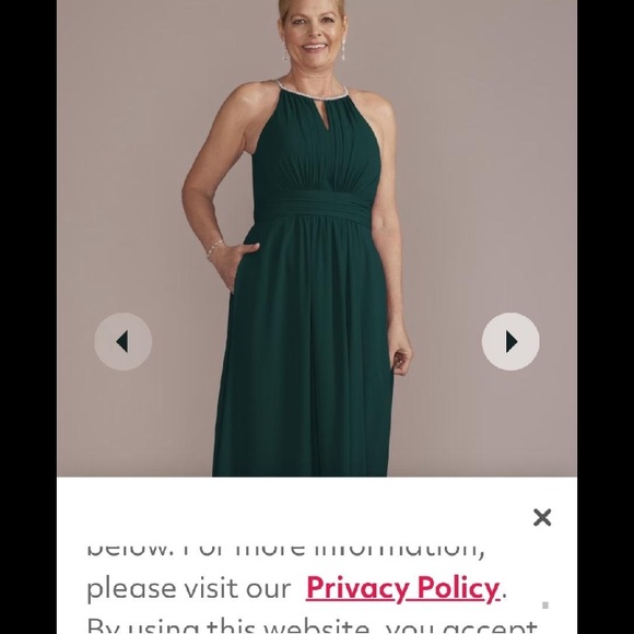 Oleg Cassini, dark green gown. - Picture 4 of 7